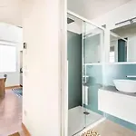 Domus: Modern Loft In The Center Of Parma