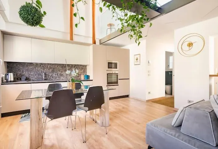 Domus: Modern Loft In The Center Of Holiday home *