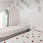 Holiday home Domus: Modern Loft In The Center Of Parma