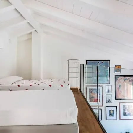 Holiday home Domus: Modern Loft In The Center Of *