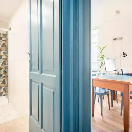 Domus: Modern Loft In The Center Of *